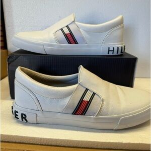 Tommy‎ Hilfiger Women's White FIN Slip-on Sneaker size 9.5